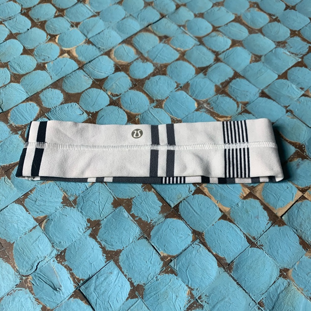Lulu lemon headband